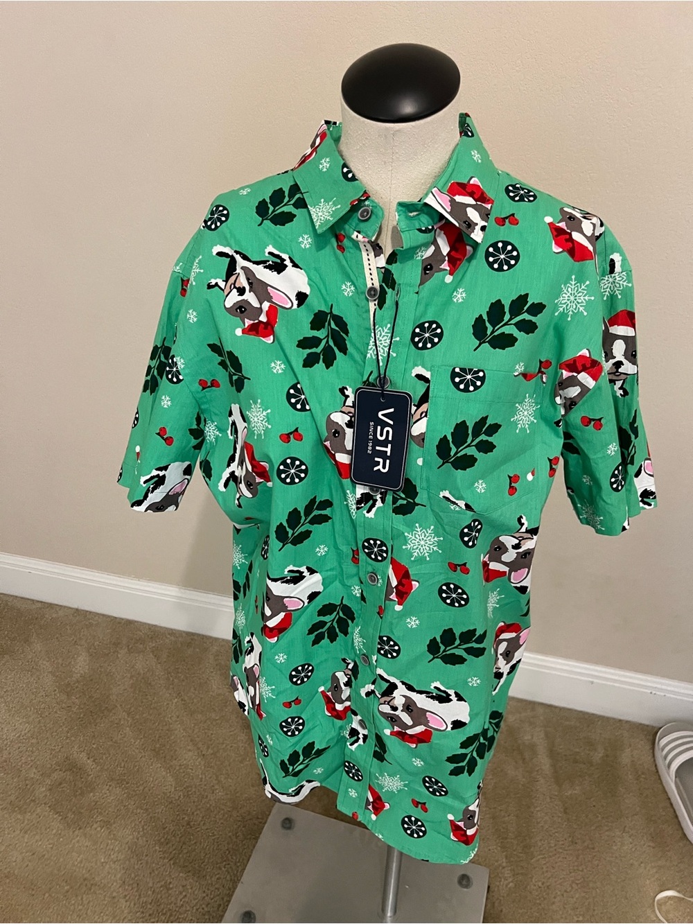 Men’s Green Holiday Print Short-Sleeve Shirt